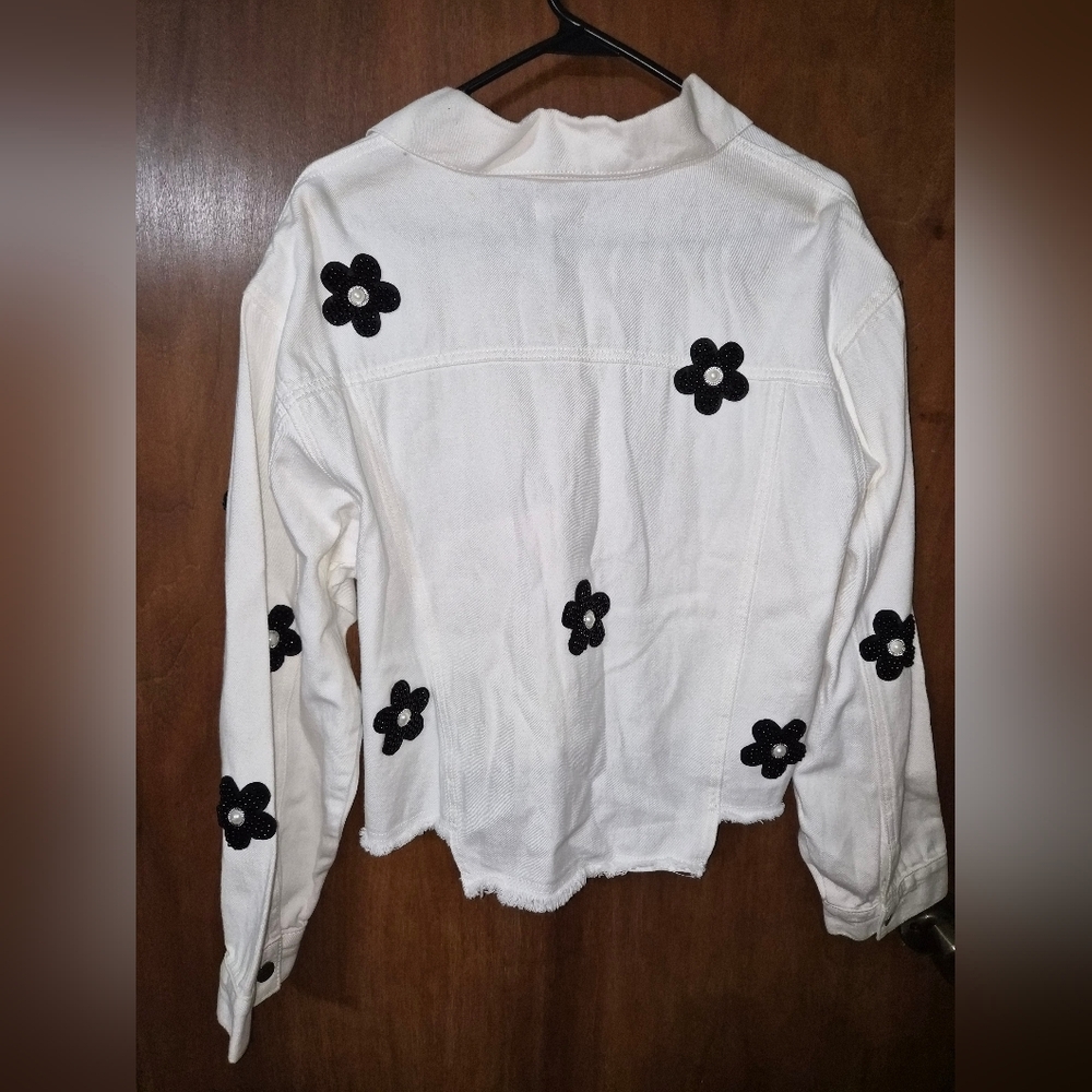 POL Women's White Jean Jacket with Black Floral Design - Picture 2 of 4